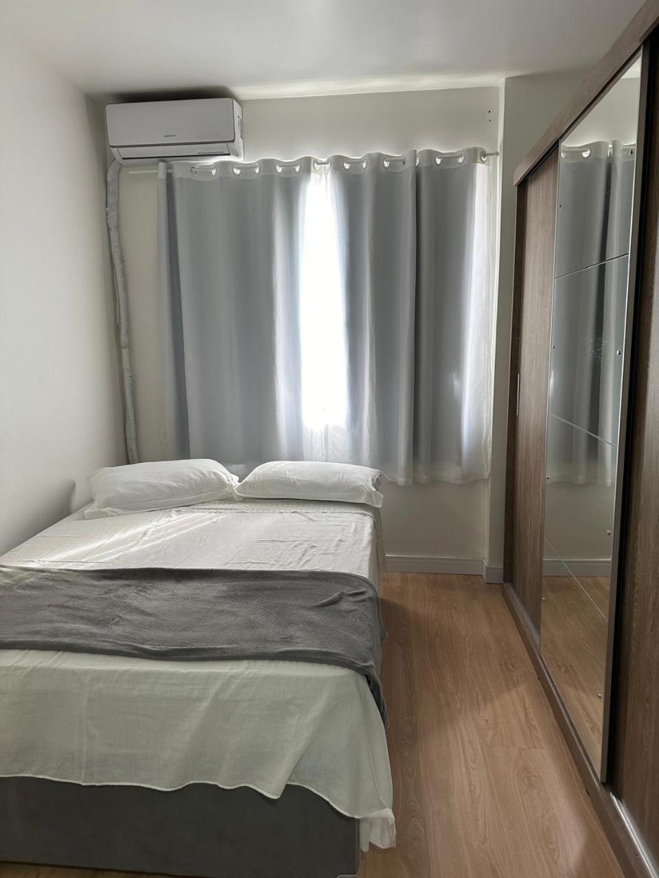 Apartamento Central Proximo Da Praia E Atlantico Shopping บัลเนอาริโอ กังโบริว ภายนอก รูปภาพ